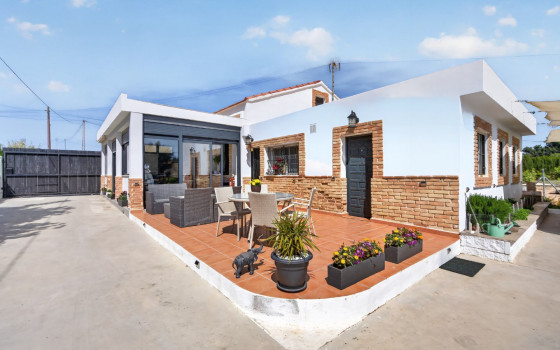 Villa de 3 chambres à Alicante - CBE136175 - Photo - 1