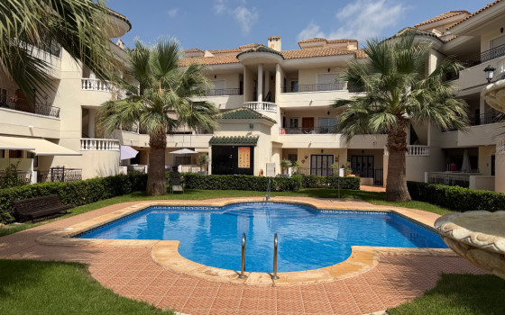 Appartement de 2 chambres à Jacarilla - CSW150442 - Photo - 1