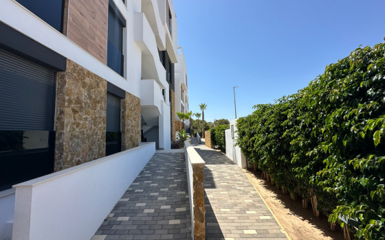 2 bedroom Apartment in Orihuela Costa - GS62450 - 26