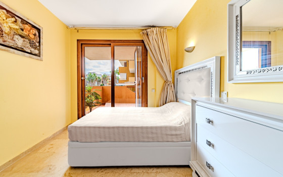 2 bedroom Apartment in Punta Prima - LR61713 - 16