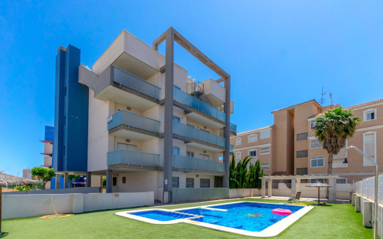 https://wtgspain.com/small/2-loznice-apartman-v-aguamarina-id-vrc59768-1639928.jpg