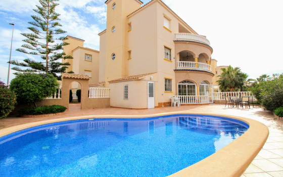 https://wtgspain.com/small/2-loznice-apartman-v-lomas-de-cabo-roig-id-lea60498-1649942.jpg