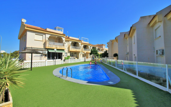 https://wtgspain.com/small/2-loznice-bungalov-v-playa-flamenca-id-vc59659-1639083.jpg