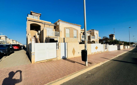 https://wtgspain.com/small/2-loznice-bungalov-v-torrevieja-id-smpn59165-1632356.jpg