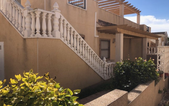 https://wtgspain.com/small/2-loznice-duplex-v-san-miguel-de-salinas-id-cum37040-1318722.jpg