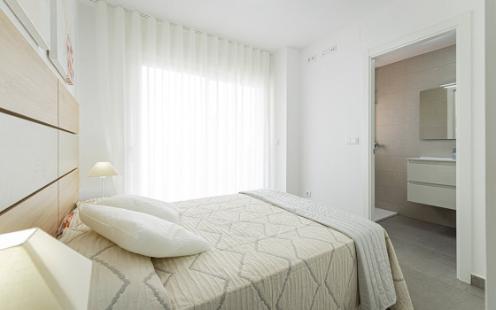 2 Schlafzimmer Appartement in La Manga - GRI47701 - 10