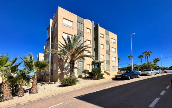 https://wtgspain.com/small/2-schlafzimmer-appartement-in-torrevieja-id-fps46539-1449661.jpg