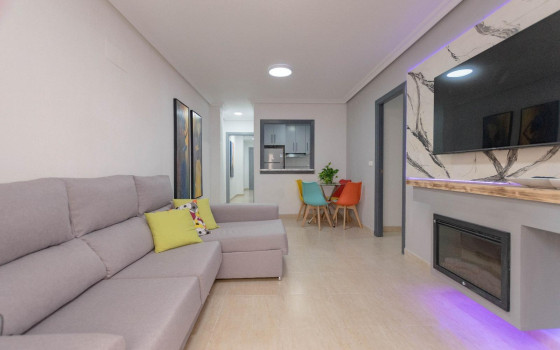 https://wtgspain.com/small/2-schlafzimmer-appartement-in-torrevieja-id-shl42426-1395295.jpg