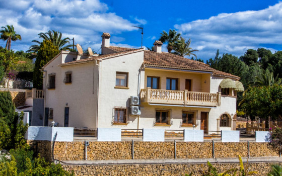 https://wtgspain.com/small/3-bedroom-villa-in-benissa-id-bvs53312-1554393.jpg