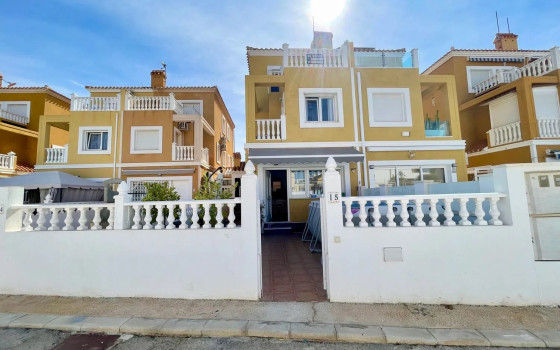 https://wtgspain.com/small/3-bedroom-villa-in-la-zenia-id-sms63723-1693319.jpg