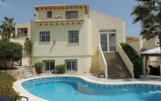 3 bedroom Villa in Las Ramblas - VRE29824