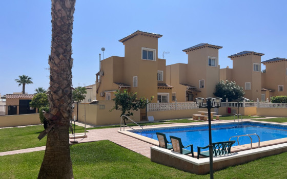 3 bedroom Villa in Villamartin - CSW61492 - 1