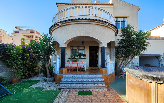 3 bedroom Villa in Villamartin - HSI62672 - 1