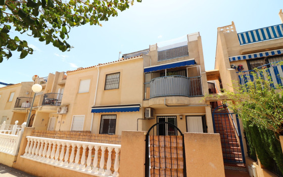 https://wtgspain.com/small/3-loznice-bungalov-v-torrevieja-id-vre56960-1593785.jpg