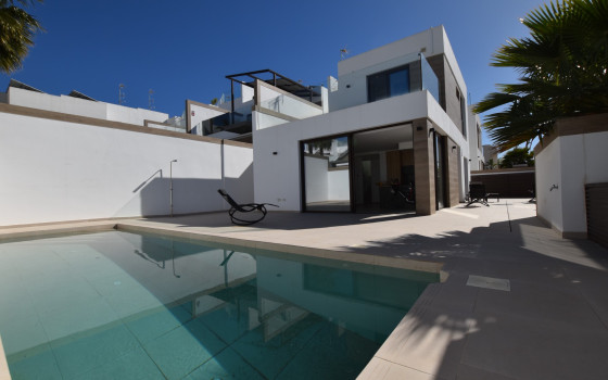 https://wtgspain.com/small/3-loznice-villa-v-benijofar-id-cct59061-1630414.jpg