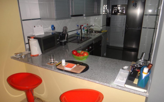 3 Schlafzimmer Appartement in Torrevieja - ELA60642 - 4