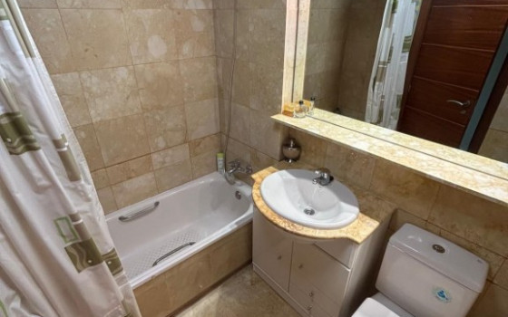 3 Schlafzimmer Appartement in Torrevieja - ELA60642 - 15