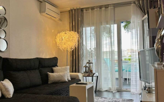 3 Schlafzimmer Appartement in Torrevieja - MVR63044 - 2