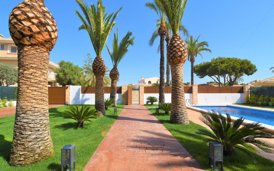 4 bedroom Villa in Cabo Roig - LR61729 - 26