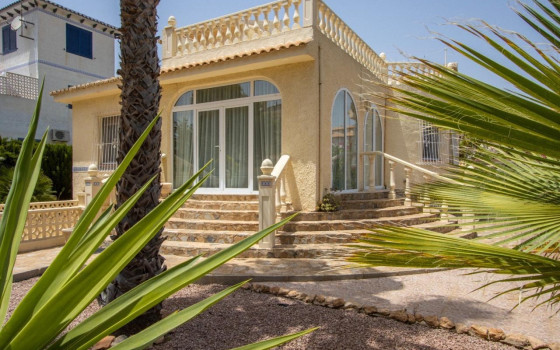 4 bedroom Villa in La Zenia - LR61723 - 2