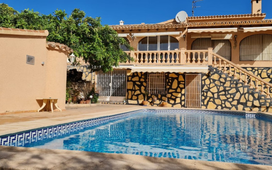 https://wtgspain.com/small/4-bedroom-villa-in-moraira-id-oh42495-1396391.jpg