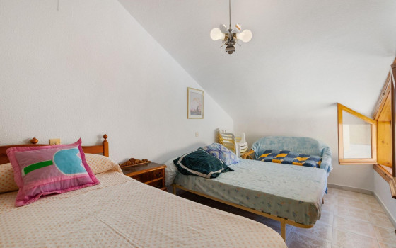 4 Schlafzimmer Doppelhaus in La Mata - URE62779 - 12