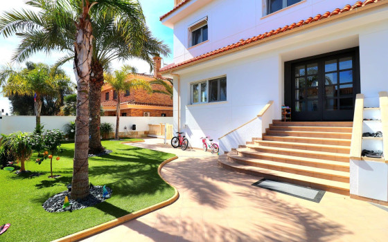 5 bedroom Villa in Dehesa de Campoamor - LR61681 - 1