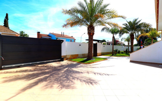 5 bedroom Villa in Dehesa de Campoamor - LR61681 - 31