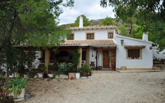 https://wtgspain.com/small/5-bedroom-villa-in-torremanzanas-id-dms57970-1613940.jpg