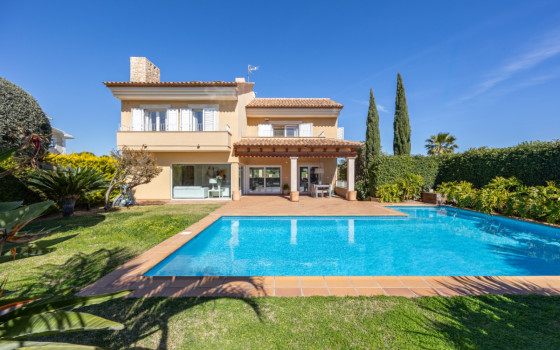 https://wtgspain.com/small/5-loznice-villa-v-alfaz-del-pi-id-cgn54938-1573020.jpg