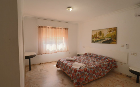 6 bedroom Apartment in Benidorm - CPP60026 - 10