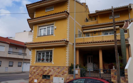 https://wtgspain.com/small/6-loznice-villa-v-almoradi-id-jlm49974-1500142.jpg