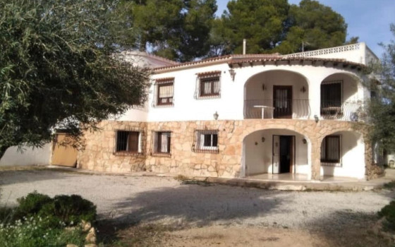 https://wtgspain.com/small/6-loznice-villa-v-moraira-id-pvj51510-1527856.jpg