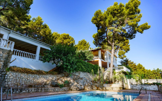 https://wtgspain.com/small/6-schlafzimmer-villa-in-denia-id-egh56442-1588263.jpg