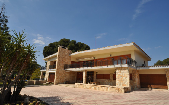 8 bedroom Villa in Elda - SIP63252 - 2