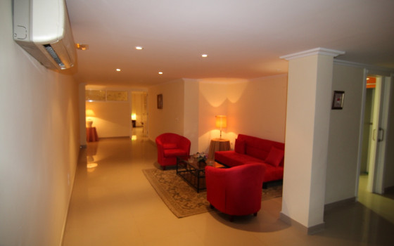 9 Schlafzimmer Villa in Alicante - WI62465 - 5