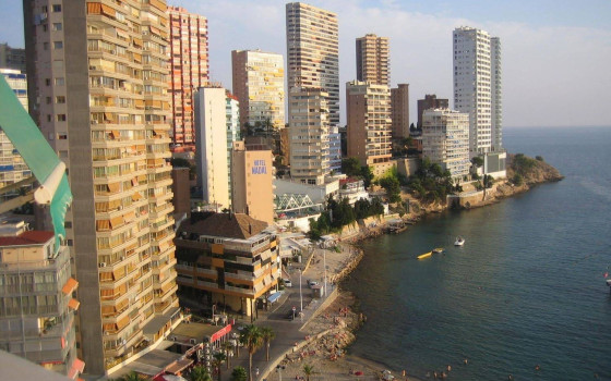 https://wtgspain.com/small/apartament-cu-2-dormitoare-in-benidorm-id-cpp63636-1690137.jpg