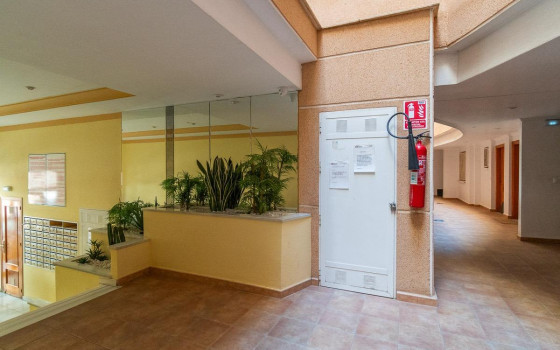 Apartament cu 2 dormitoare în Torrevieja - CBH56390 - 29