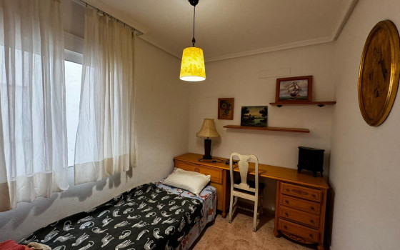 Apartament cu 3 dormitoare în Torrevieja - LR61718 - 13