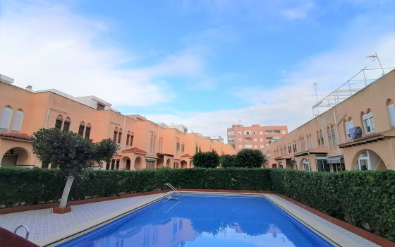 https://wtgspain.com/small/apartament-w-la-mata-3-sypialnie-id-jlm50030-1501277.jpg