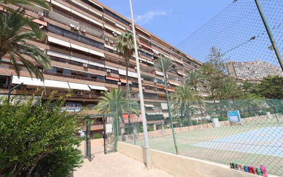 Apartamento de 2 habitaciones en Alicante - CRR61476 - 1