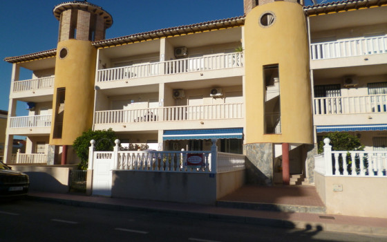 Apartamento de 2 habitaciones en Villamartin - SHO62180 - 1