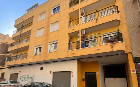 Apartamento de 3 habitaciones en Torrevieja - PSA62786 - 1