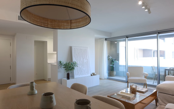 Apartamento de 4 habitaciones en Alicante - AEH36353 - 4