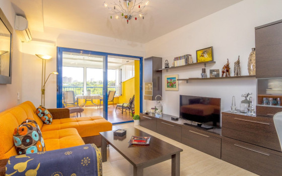 https://wtgspain.com/small/appartement-de-2-chambres-a-dehesa-de-campoamor-id-ure30428-1249565.jpg