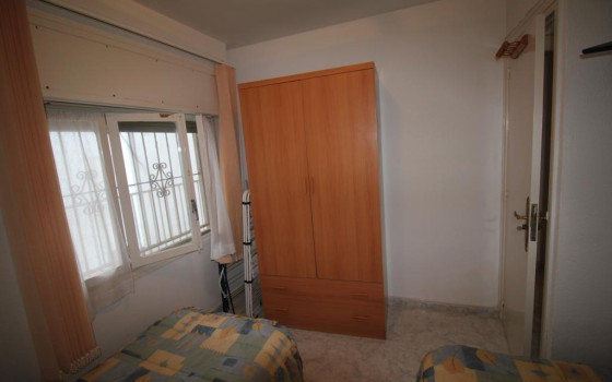 Appartement de 3 chambres à Torrevieja - SHL62753 - 9