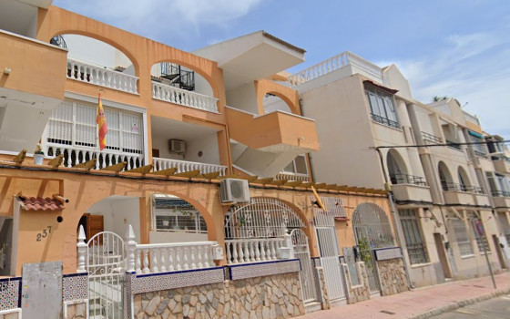 Bungalow cu 2 dormitoare în Torrevieja - AGI59760 - 1