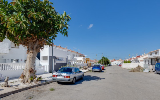 Bungalow de 2 habitaciones en Torrevieja - PPS63057 - 23