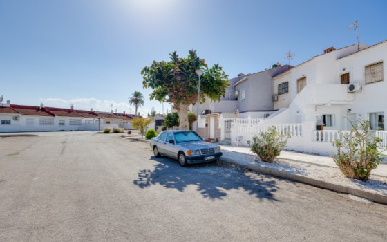 Bungalow de 2 habitaciones en Torrevieja - PPS63057 - 22