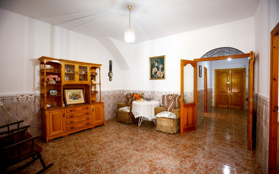 https://wtgspain.com/small/townhouse-cu-6-dormitoare-in-denia-id-caa32078-1272998.jpg